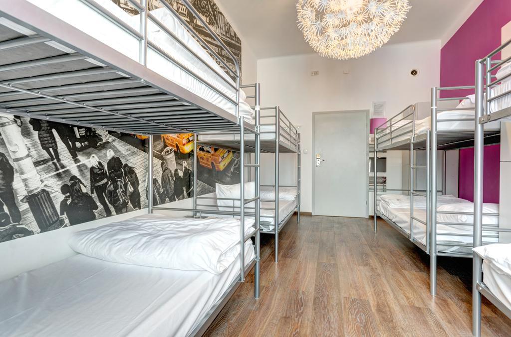 Hostal 3